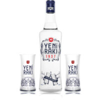 Yeni Raki mit 2 Gläsern