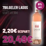 Graf Neipperg Spätburgunder 0,75 l, Flasche in einer gestellten Szene mit gefülltem Glas